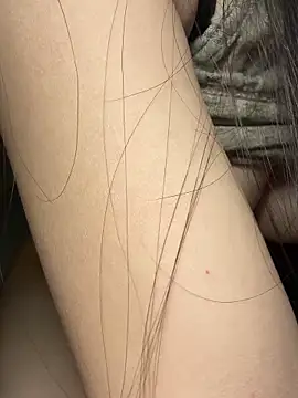 BabyChloe222 online show from 25, 3, 2026