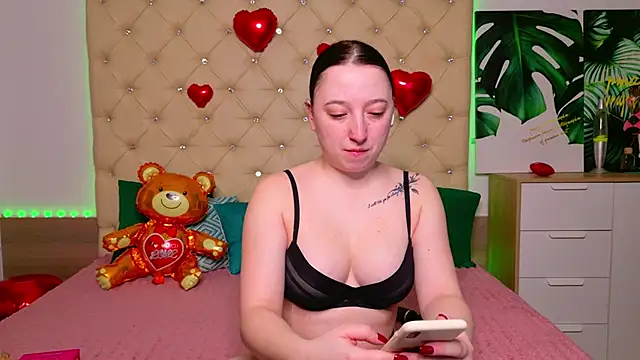 Snapshot of AwaMax chatting on 12, 2, 2026 AwaMax online show from 12, 2, 2026