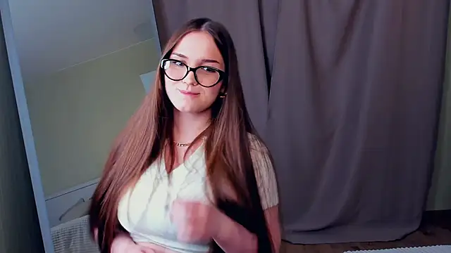 CrissyKales online show from 4, 2, 2026