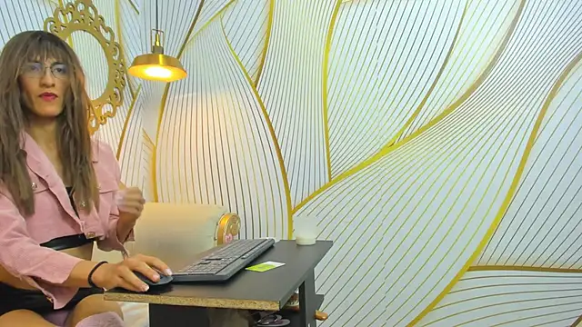 Snapshot of ValeryBellotti chatting on 17, 2, 2026 ValeryBellotti online show from 17, 2, 2026