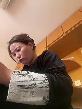 Snapshot of Youyou_12 chatting on 13, 3, 2026 Youyou 12 online show from 13, 3, 2026