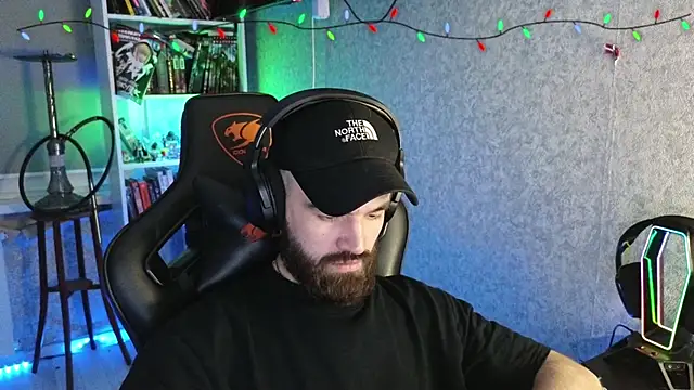 Snapshot of _Mostly_ chatting on 20, 2, 2026 Mostly online show from 20, 2, 2026