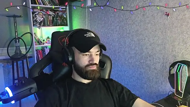 Snapshot of _Mostly_ chatting on 22, 2, 2026 Mostly online show from 22, 2, 2026