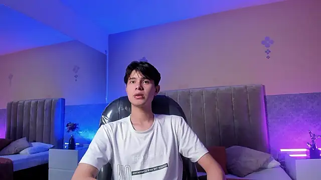 Derek Sinn online show from 8, 3, 2026