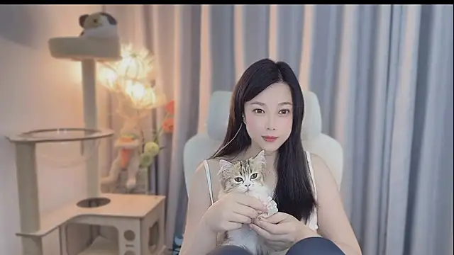 Yumi yuni online show from 6, 5, 2026