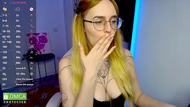 AdeLuna online show from 5, 6, 2026