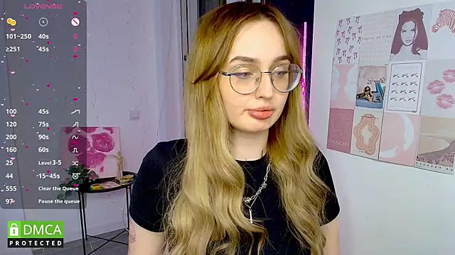 AdeLuna online show from 11, 6, 2026