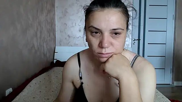 LorraGrey online show from 2, 7, 2026