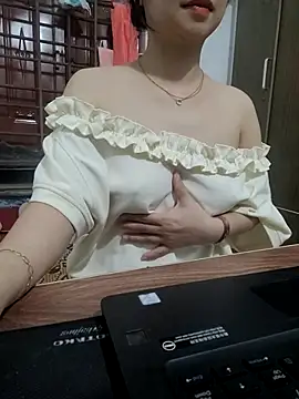 NinaKey online show from 18, 7, 2026