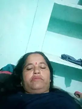 Gudid209896 online show from 9, 2, 2026