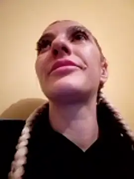 Snapshot of LannaQuinn chatting on 18, 2, 2026 LannaQuinn online show from 18, 2, 2026