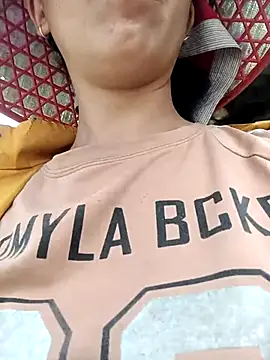 hot-luna- online show from 4, 5, 2026