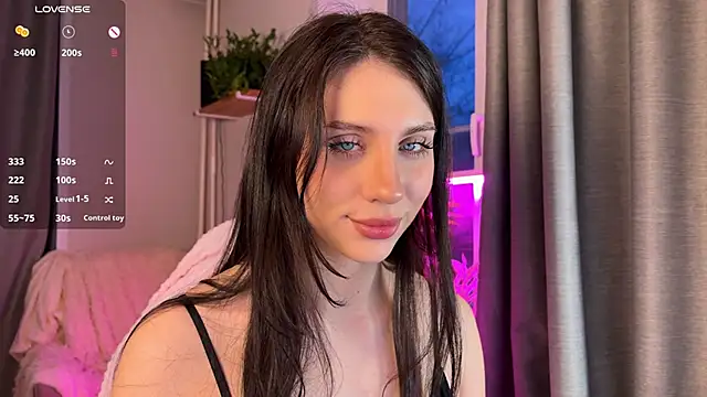 Snapshot of lunawho chatting on 6, 3, 2026 lunawho online show from 6, 3, 2026