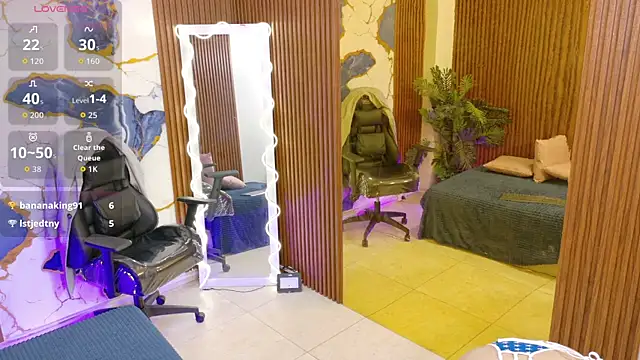 Snapshot of Athenaa_tay chatting on 19, 7, 2026 Athenaa tay online show from 19, 7, 2026