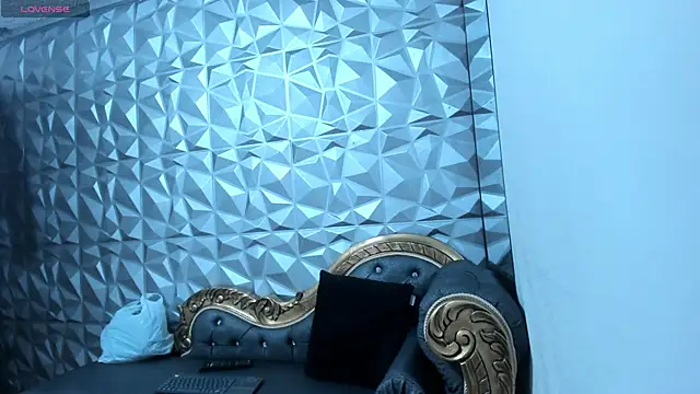 Snapshot of BarbaraSoul chatting on 5, 3, 2026 BarbaraSoul online show from 5, 3, 2026