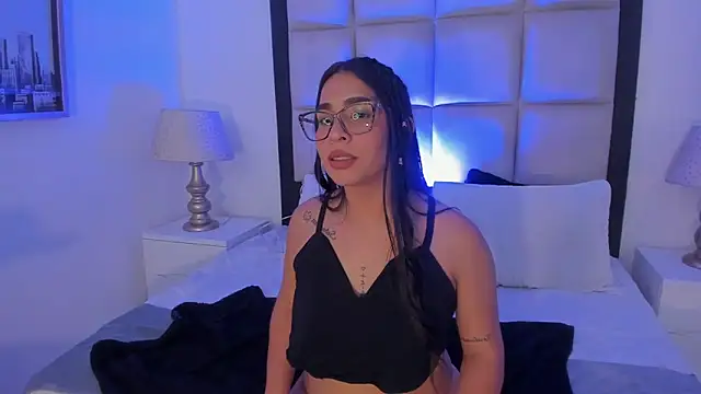 Snapshot of SussyFox chatting on 13, 3, 2026 SussyFox online show from 13, 3, 2026