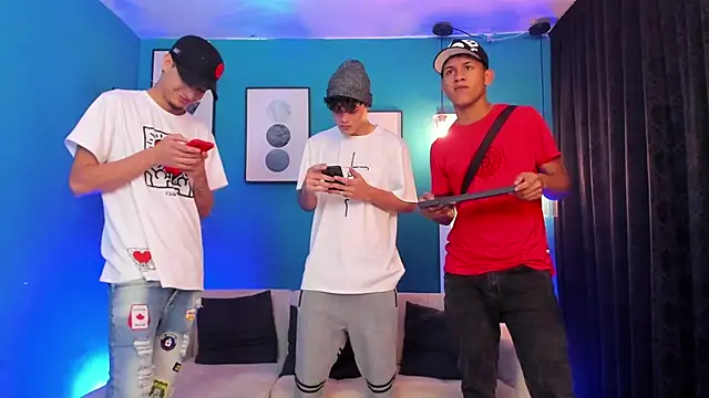 Snapshot of KingOfHeavens_2 chatting on 12, 2, 2026 KingOfHeavens 2 online show from 12, 2, 2026