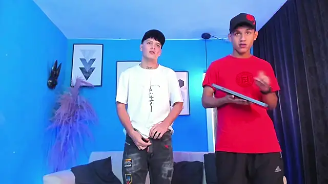 Snapshot of KingOfHeavens_2 chatting on 5, 3, 2026 KingOfHeavens 2 online show from 5, 3, 2026