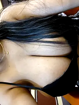 Snapshot of mini27mimi chatting on 22, 3, 2026 mini27mimi online show from 22, 3, 2026