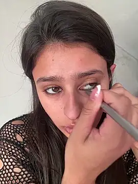 Snapshot of madison90 chatting on 15, 3, 2026 madison90 online show from 15, 3, 2026