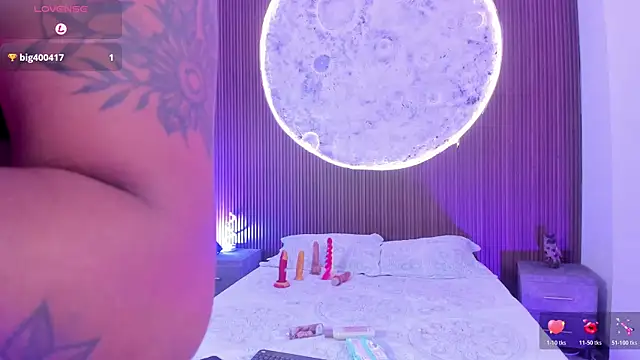 JazminRusso  online show from 14, 2, 2026