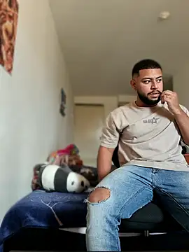 Snapshot of KLEYTON33 chatting on 13, 3, 2026 KLEYTON33 online show from 13, 3, 2026