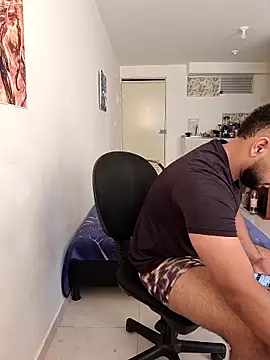 Snapshot of KLEYTON33 chatting on 17, 3, 2026 KLEYTON33 online show from 17, 3, 2026