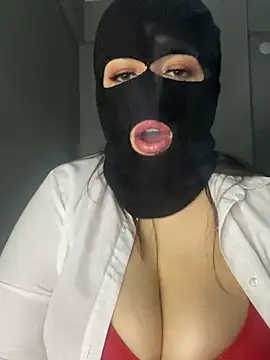 Snapshot of maryam-6 chatting on 8, 3, 2026 maryam-6 online show from 8, 3, 2026