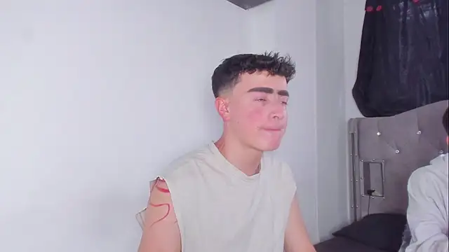 naughtysalomonn online show from 17, 4, 2026