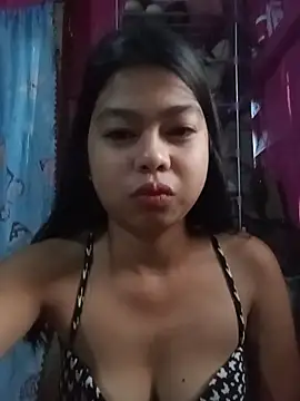 Snapshot of Heavens_night04 chatting on 6, 2, 2026 Heavens night04 online show from 6, 2, 2026