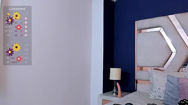 Snapshot of Sara_Evaanns chatting on 7, 3, 2026 Sara Evaanns online show from 7, 3, 2026