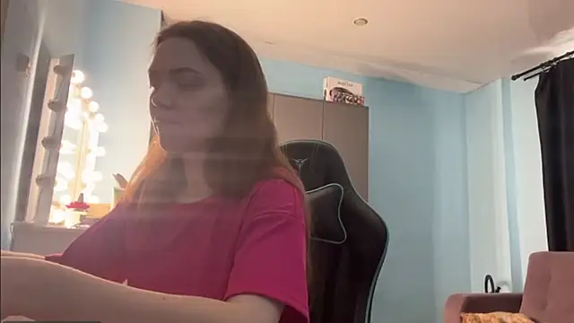 Snapshot of AndreeMerryman chatting on 3, 3, 2026 AndreeMerryman online show from 3, 3, 2026