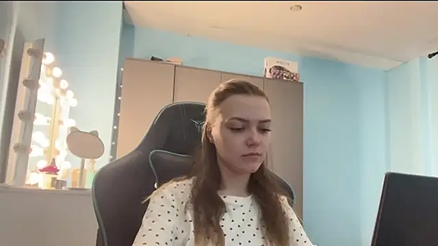 Snapshot of AndreeMerryman chatting on 10, 3, 2026 AndreeMerryman online show from 10, 3, 2026