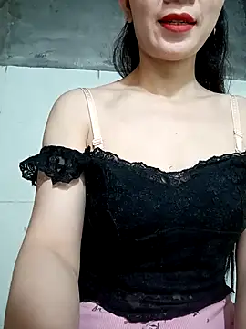 Vyvvyy69 online show from 10, 7, 2026