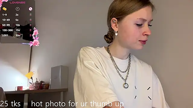 Flexiblegirl online show from 13, 3, 2026