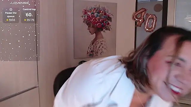 Snapshot of milfsecret69 chatting on 13, 3, 2026 milfsecret69 online show from 13, 3, 2026