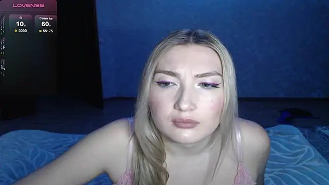 Snapshot of MiraRoy chatting on 5, 3, 2026 MiraRoy online show from 5, 3, 2026