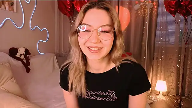 lusciousslily online show from 27, 2, 2026