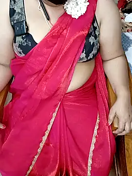 Snapshot of silk_rose05 chatting on 9, 3, 2026 silk rose05 online show from 9, 3, 2026