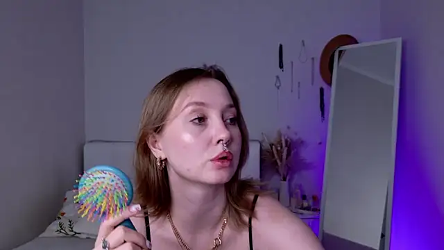 Snapshot of CandiceKingzzz chatting on 13, 3, 2026 CandiceKingzzz online show from 13, 3, 2026