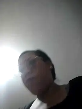 Snapshot of Oliviia_williams chatting on 18, 3, 2026 Oliviia williams online show from 18, 3, 2026