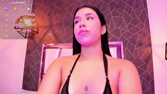 NicollJabocs online show from 15, 5, 2026
