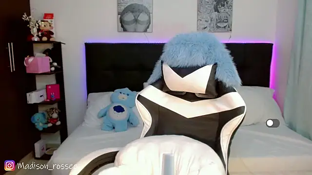 Snapshot of Madison_Rossee chatting on 14, 3, 2026 Madison Rossee online show from 14, 3, 2026