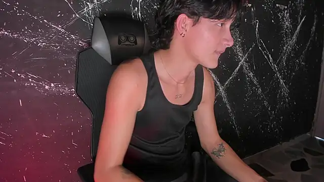 Snapshot of SalvatoreBenford chatting on 7, 2, 2026 SalvatoreBenford online show from 7, 2, 2026