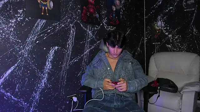 Snapshot of SalvatoreBenford chatting on 24, 2, 2026 SalvatoreBenford online show from 24, 2, 2026