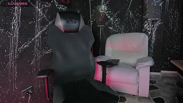 Snapshot of SalvatoreBenford chatting on 25, 2, 2026 SalvatoreBenford online show from 25, 2, 2026