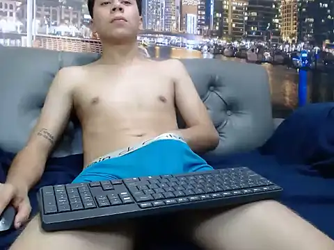 santiago xxxcol online show from 10, 2, 2026