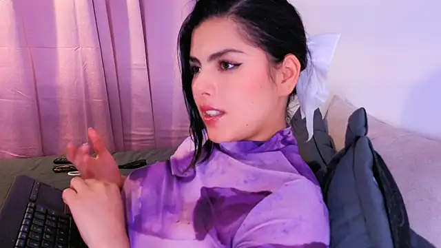 butterflyx39 online show from 17, 7, 2026