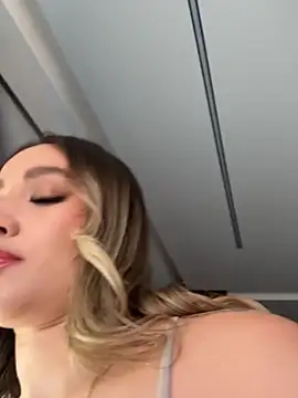 GabbydelRey online show from 19, 3, 2026