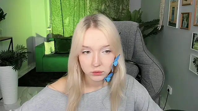 Snapshot of MaoqiBeverly chatting on 5, 3, 2026 MaoqiBeverly online show from 5, 3, 2026